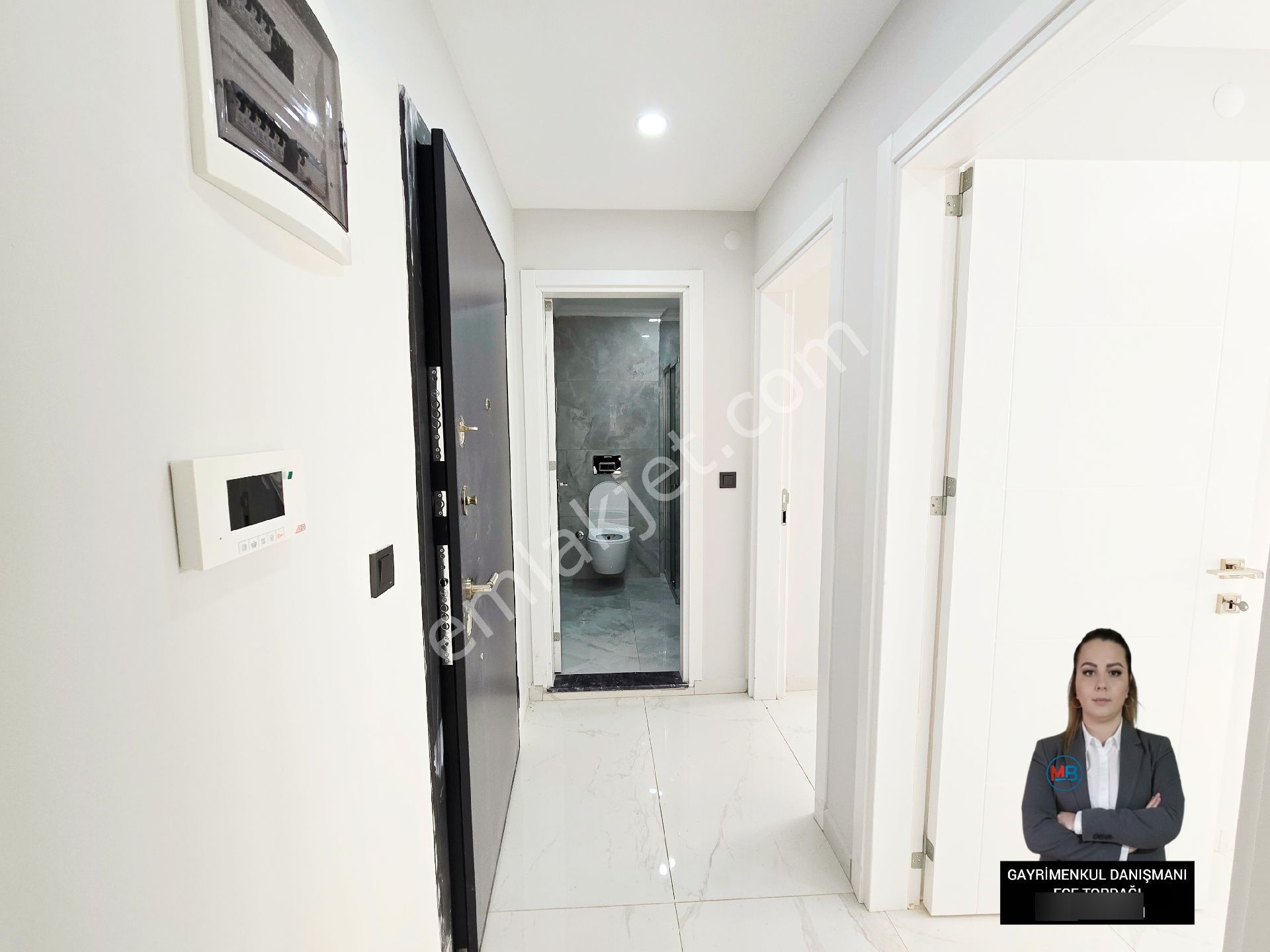 Didim'de Satılık 2+1 Yüksek Giriş Havuzlu Sitede Ön Cephe Asansörlü Daire! - Görsel 13