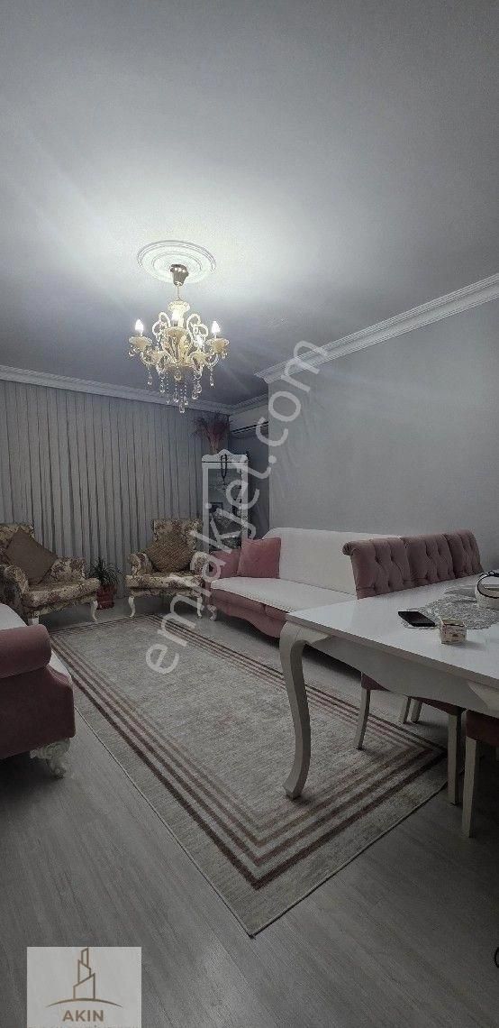 Küçükçekmece Cumhuriyet Mah. 3+2 Satılık Dubleks Daire - Görsel 2