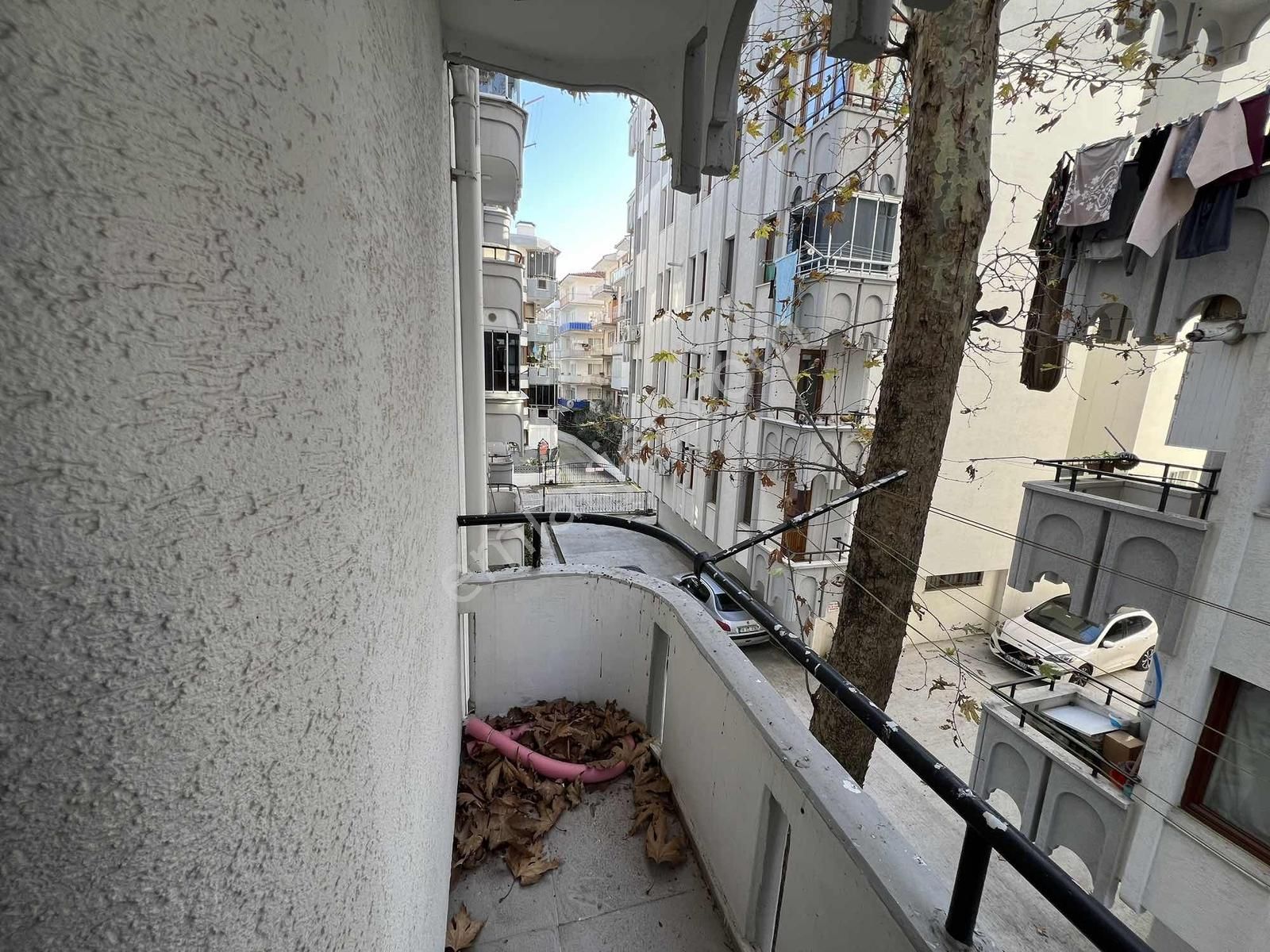 Akramdan Güzelyalıda Sahile 100 Mt 2+1 Satılık Daire - Görsel 15