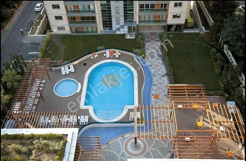 Şişli Middleist Sitesi Satılık Daire 150 M2 3+1 Otopark Havuzlu - Görsel 29