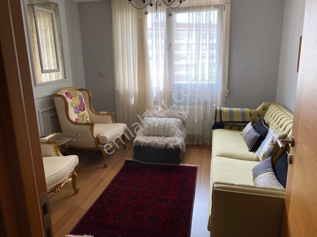 Şişli Middleist Sitesi Satılık Daire 150 M2 3+1 Otopark Havuzlu - Görsel 11