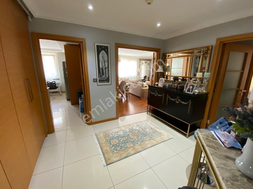 Şişli Middleist Sitesi Satılık Daire 150 M2 3+1 Otopark Havuzlu - Görsel 15