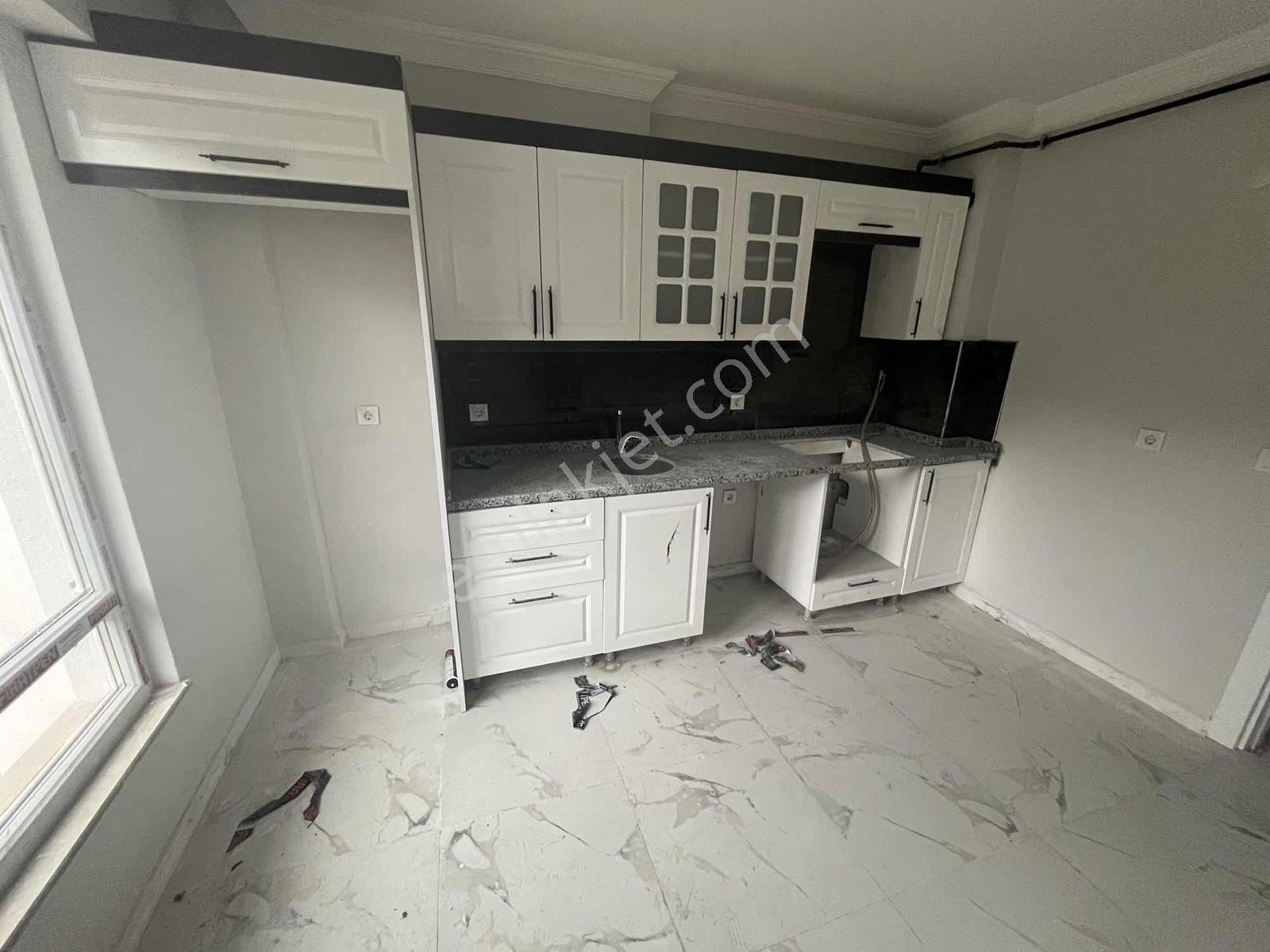 Salı Pazarı Mevkii Sıfır 2+1 Daire