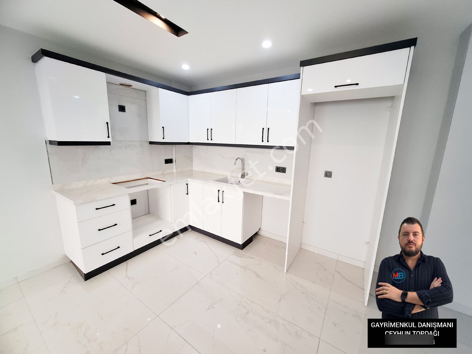 Didim'de Satılık 2+1 Daire Site İçerisinde Havuzlu Ön Cephe Yüksek Giriş Daire ! - Görsel 14