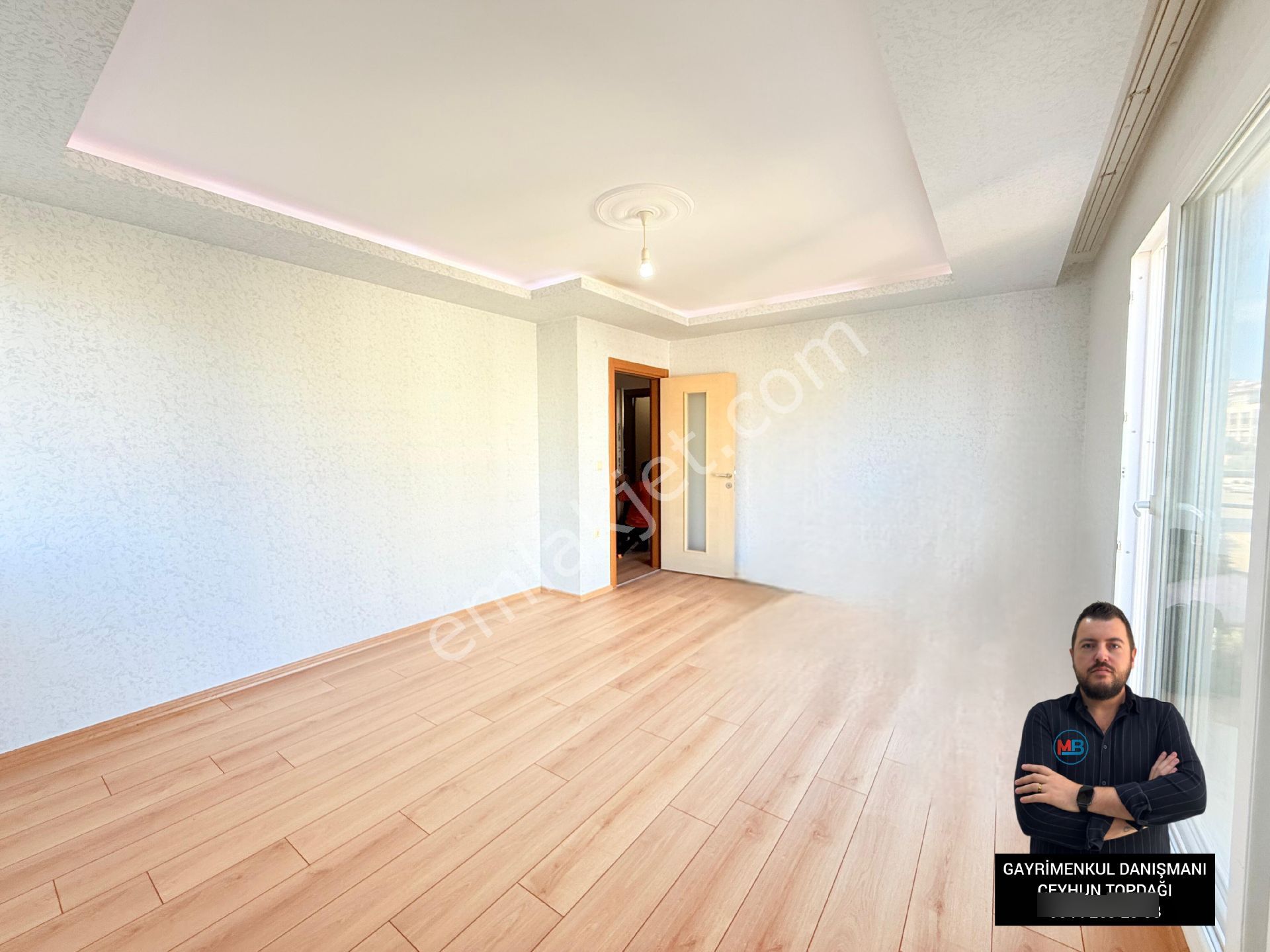 Didim'de Satılık 2+1 Ayrı Mutfak Orta Kat Ön Cephe Merkeze Yakın Konumda Daire ! - Görsel 4