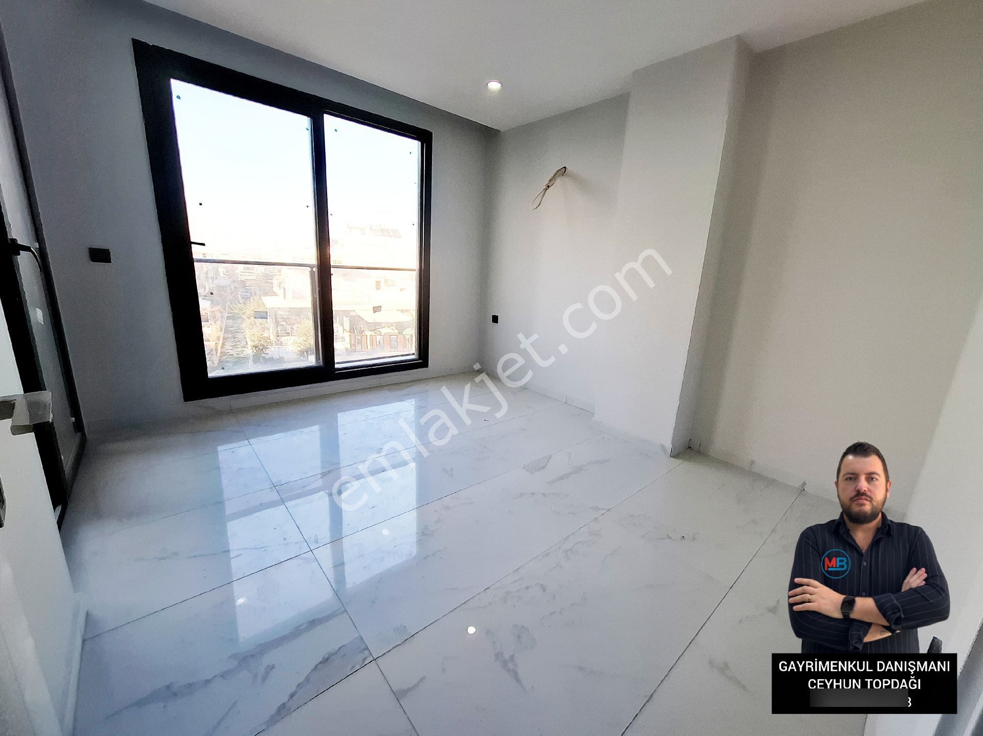 Didim'de Satılık 3+1 Havuzlu Site İçerisinde Ön Cephe Deniz Manzaralı Daire ! - Görsel 9