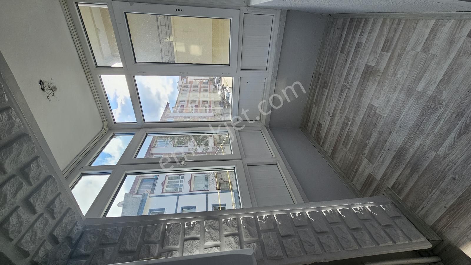 Etimesgut Süvari'de 75m2 Kat Konumlu 2+1 Y.giriş Satılık Daire - Görsel 5