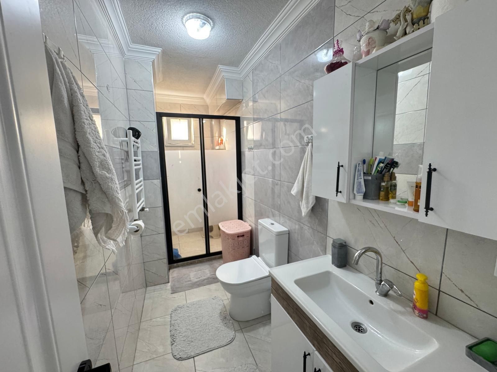 Çekmeköy Merkez Mahallesinde Orman Manzaralı 2+1 Satılık Daire - Görsel 18