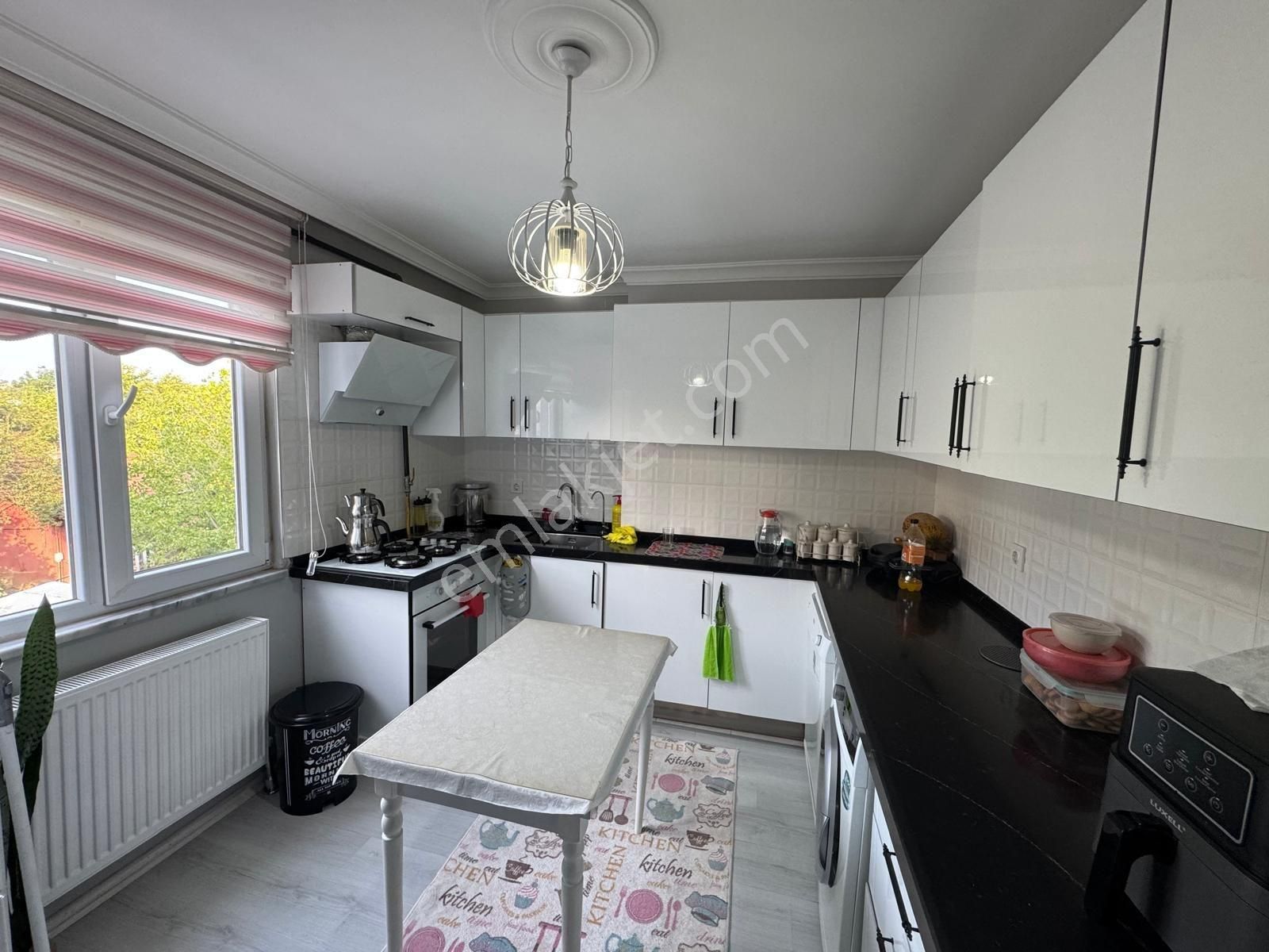 Çekmeköy Merkez Mahallesinde Orman Manzaralı 2+1 Satılık Daire - Görsel 16