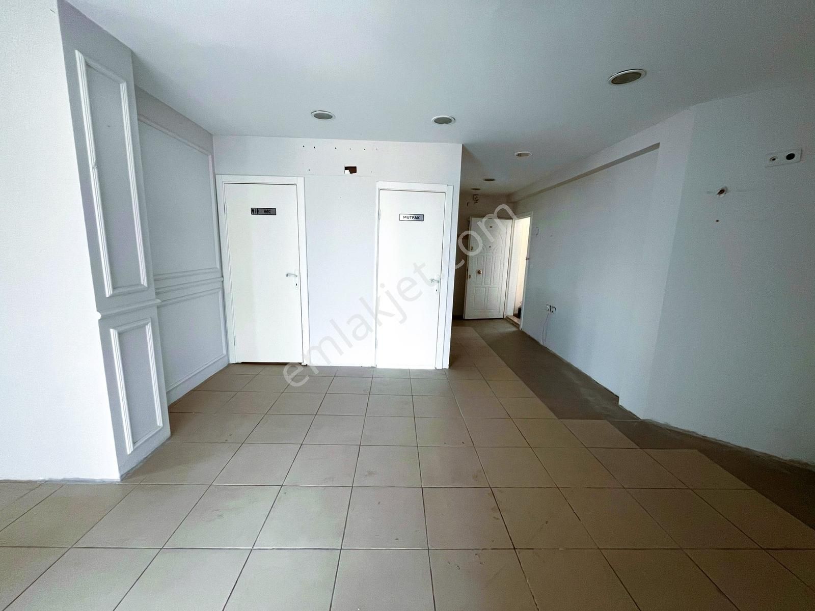 Yaşamkent'te Cadde Cepheli Süper Konumda 100 M2 Satılık İşyeri. - Görsel 6