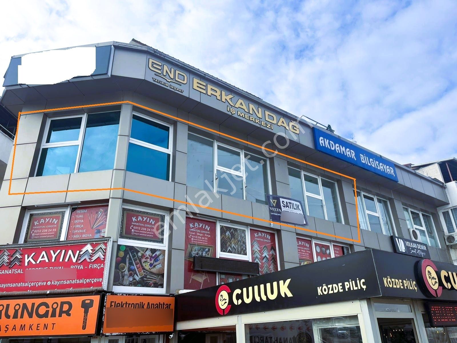 Yaşamkent'te Cadde Cepheli Süper Konumda 100 M2 Satılık İşyeri.