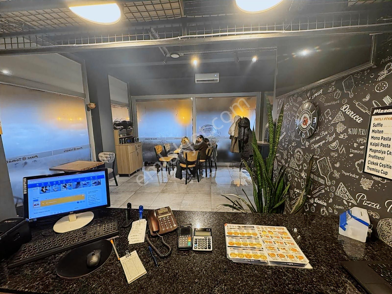 Anacadde Üzeri Devren Kiralık Pizzacı - Görsel 2