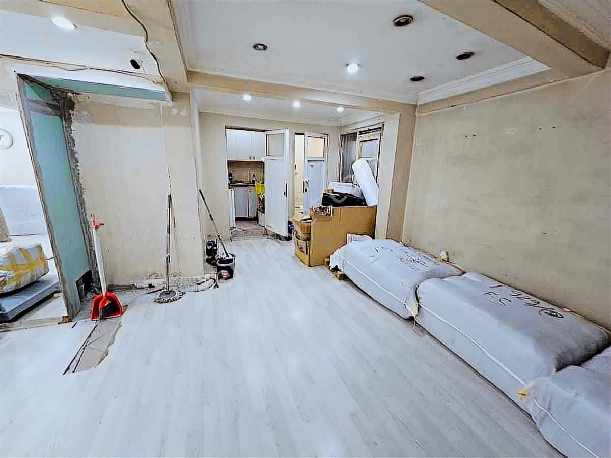 Fatih Nişanca'da 100 M2 Satılık Dükkan Mağaza - Görsel 3