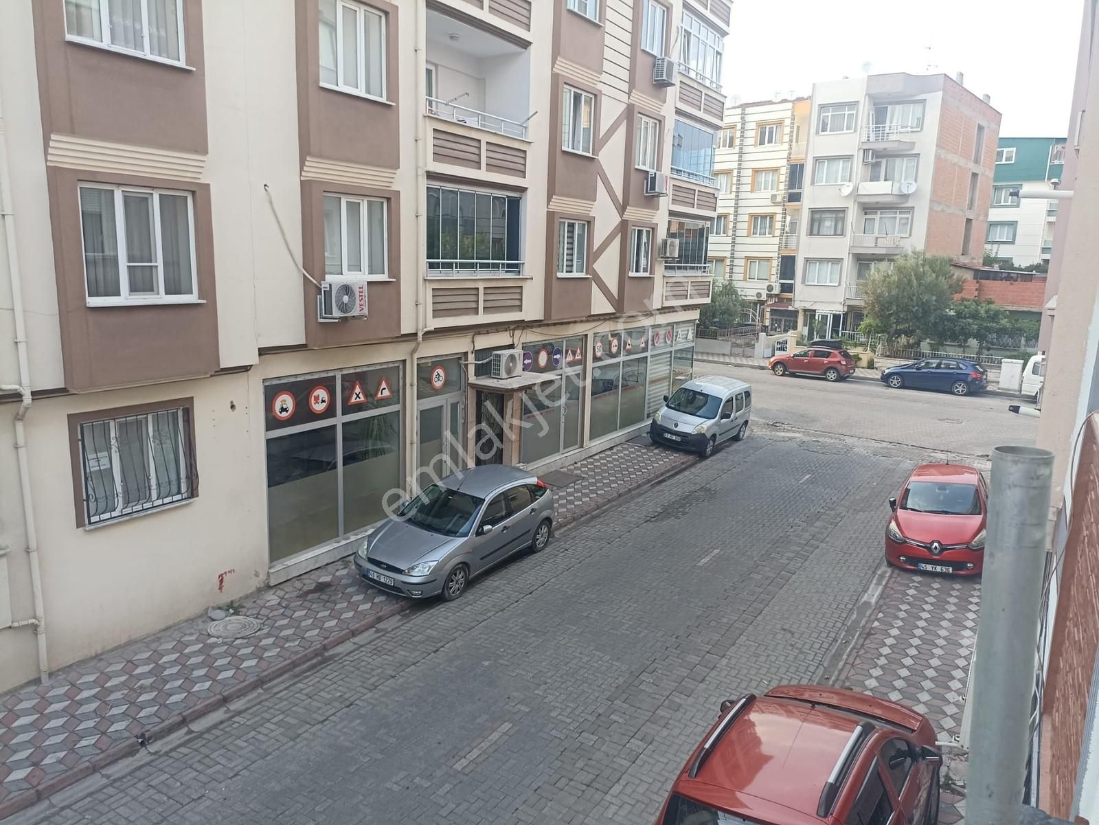 Uzun Emlak'tan Akhisar İnönü Mahallesinde Satılık Daire - Görsel 16