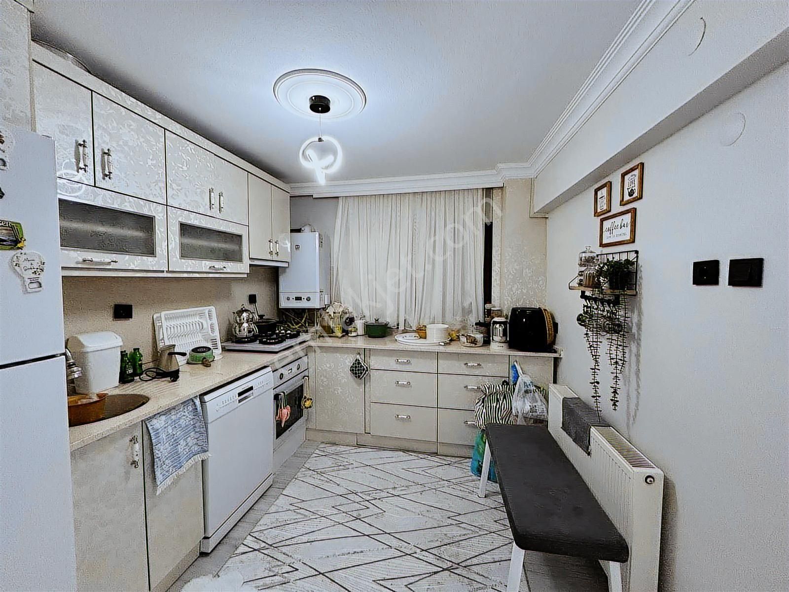 Balıkesir Altıeylül Gaziosmanpaşa Mah Satılık Bakımlı 2+1 Daire - Görsel 22