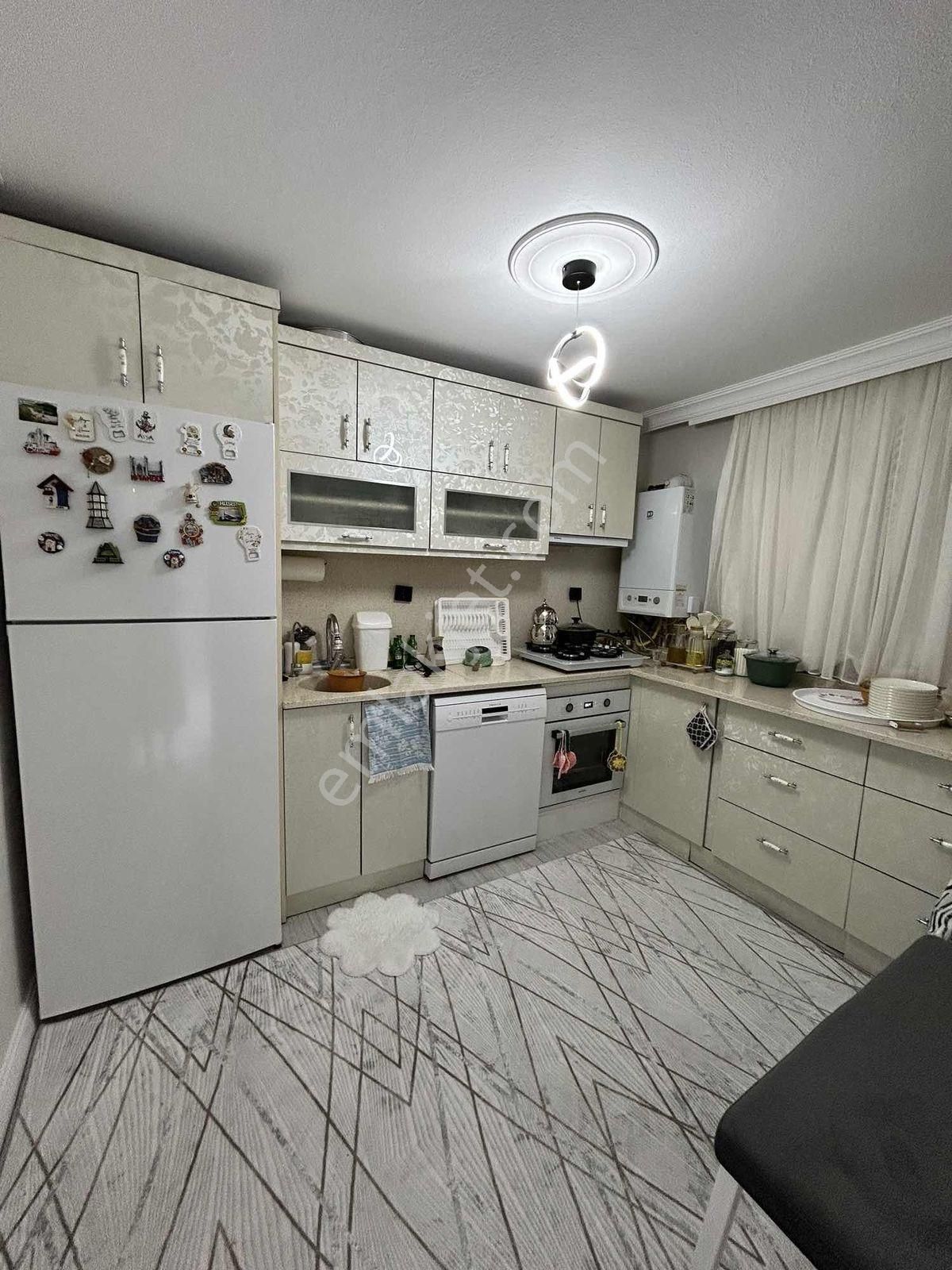 Balıkesir Altıeylül Gaziosmanpaşa Mah Satılık Bakımlı 2+1 Daire - Görsel 12