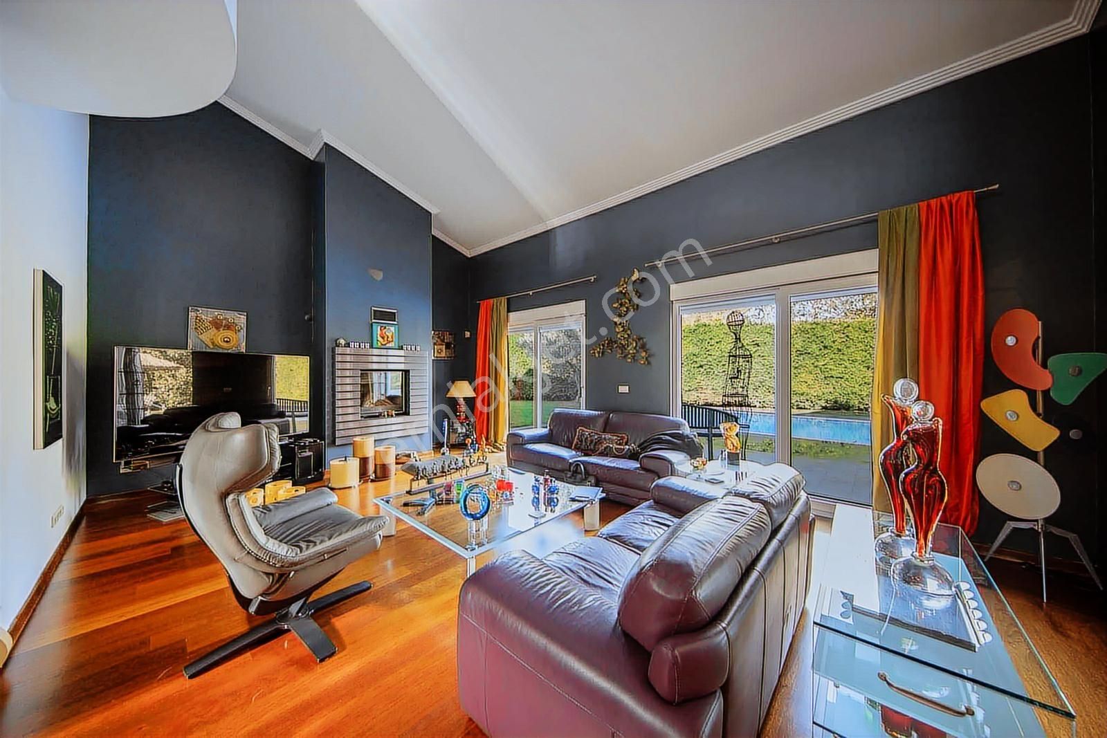 Alkent 2000 Sitesinde Havuzlu Geniş Bahçeli Lüks Villa - Görsel 18