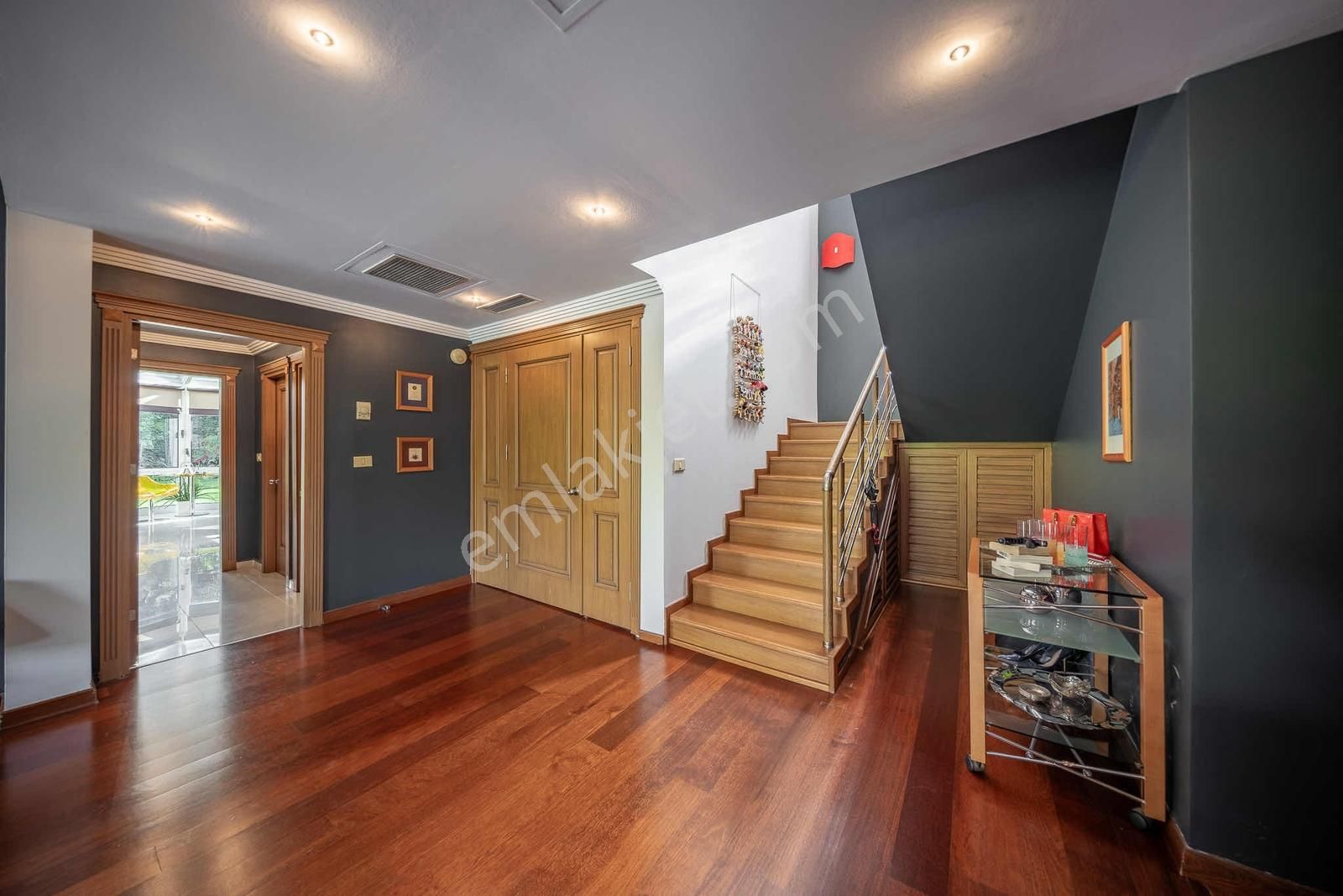 Alkent 2000 Sitesinde Havuzlu Geniş Bahçeli Lüks Villa - Görsel 30