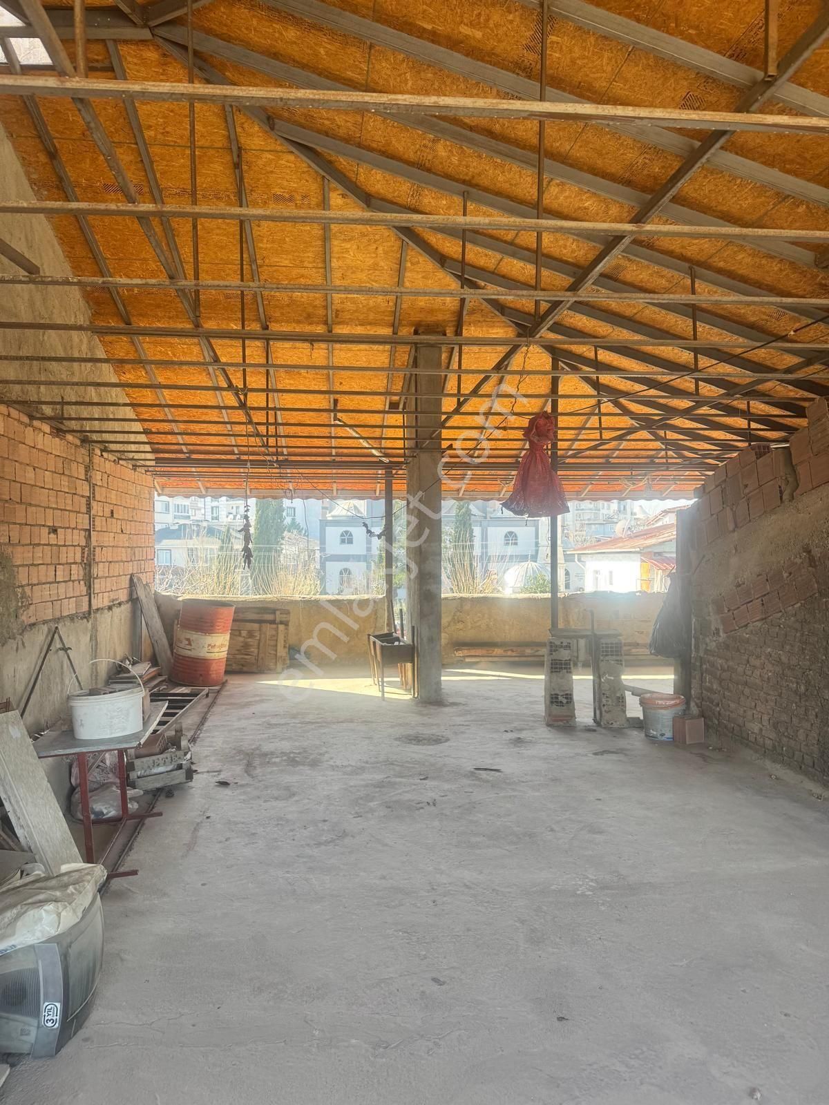 Satılık 3 Katlı Mustakil Bina Yeşilyurt Mevkisinde - Görsel 23