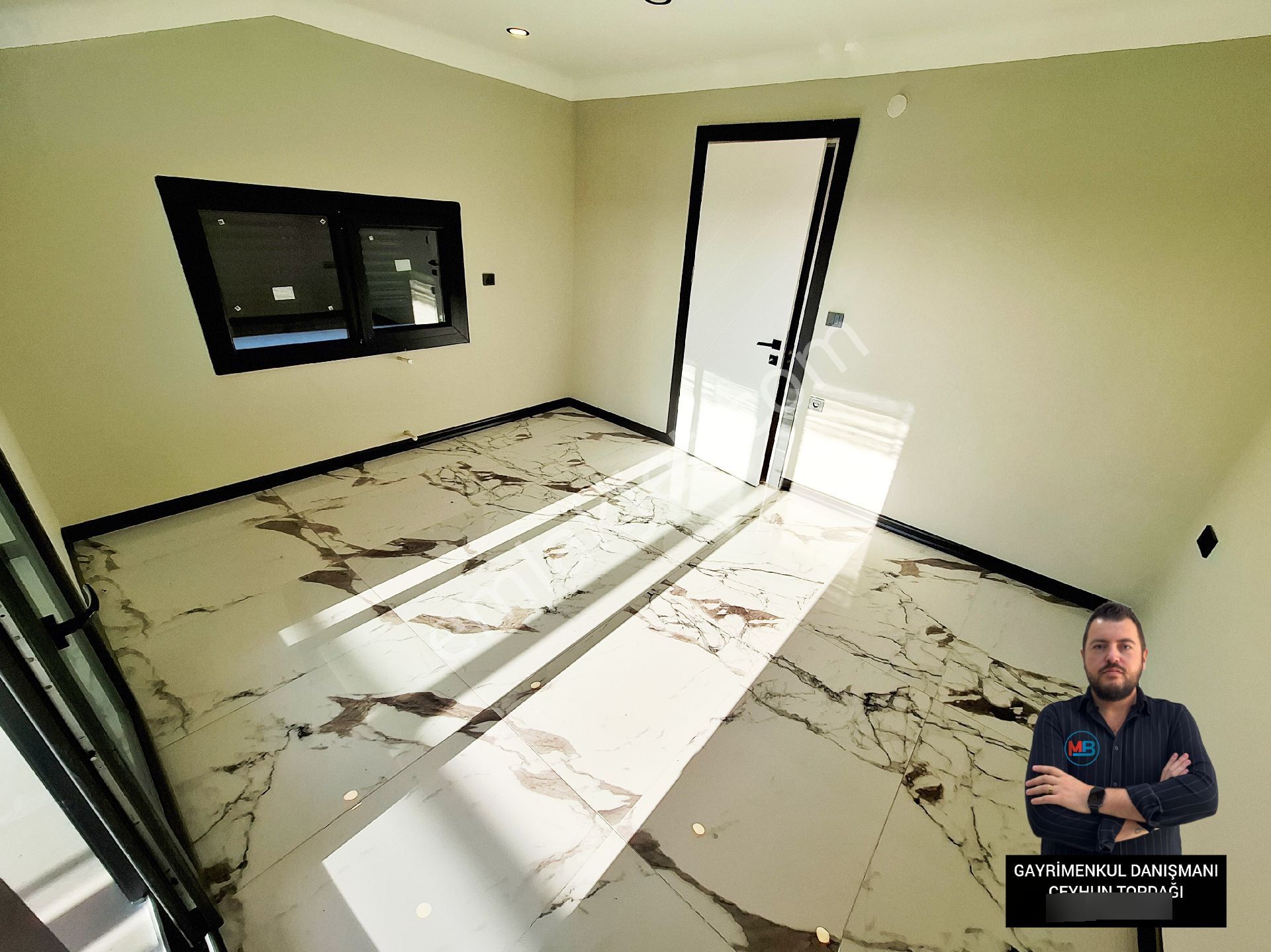 Didim'de Satılık 4+1 Tripleks Sıfır Müstakil Bahçeli Otoparklı Ön Cephe - Görsel 14