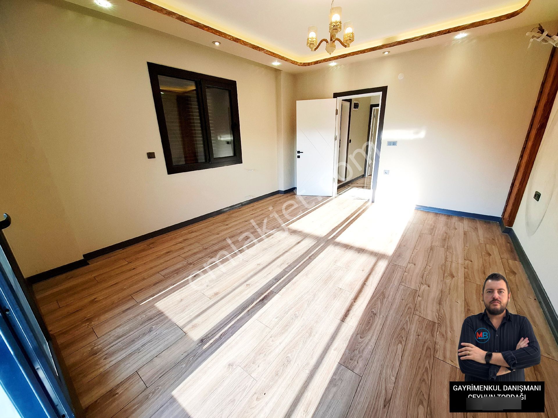 Didim'de Satılık 4+1 Tripleks Sıfır Müstakil Bahçeli Otoparklı Ön Cephe - Görsel 2