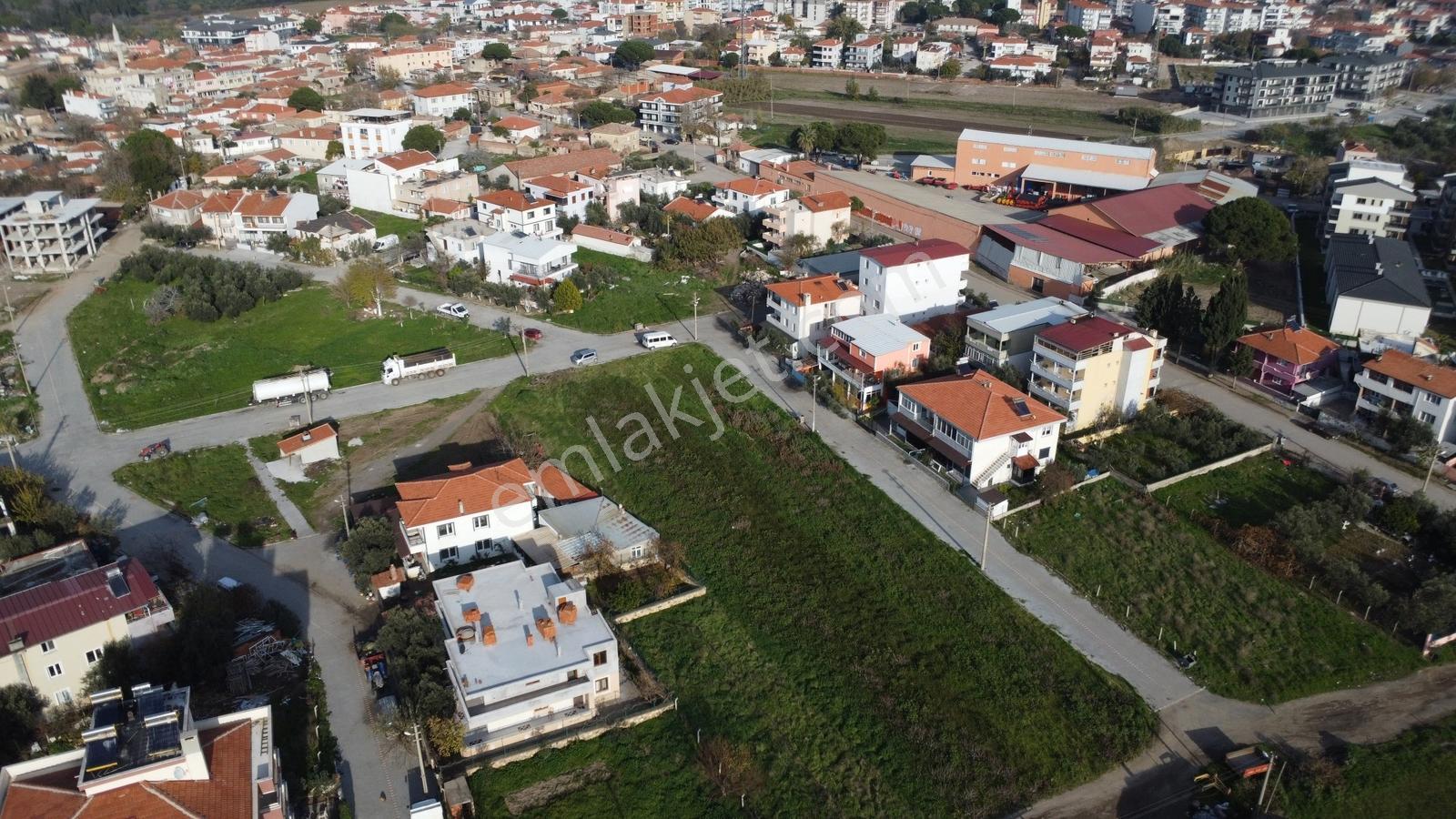 Era Angel' Dan Altınova'da 30-90 3 Kat İmarlı Yatırımlık Arsa - Görsel 4