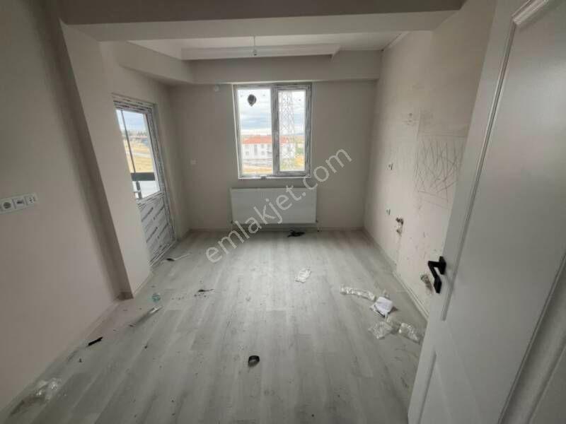 Çorum Cengiz Yapı-ipekli Caddesi Civarı Satılık 3+1 Arakatdaire - Görsel 24