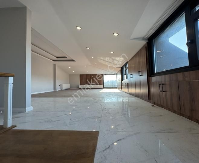 Beylikdüzü Nde Maliyet Fiyatına Dubleks Daire !!! - Görsel 21