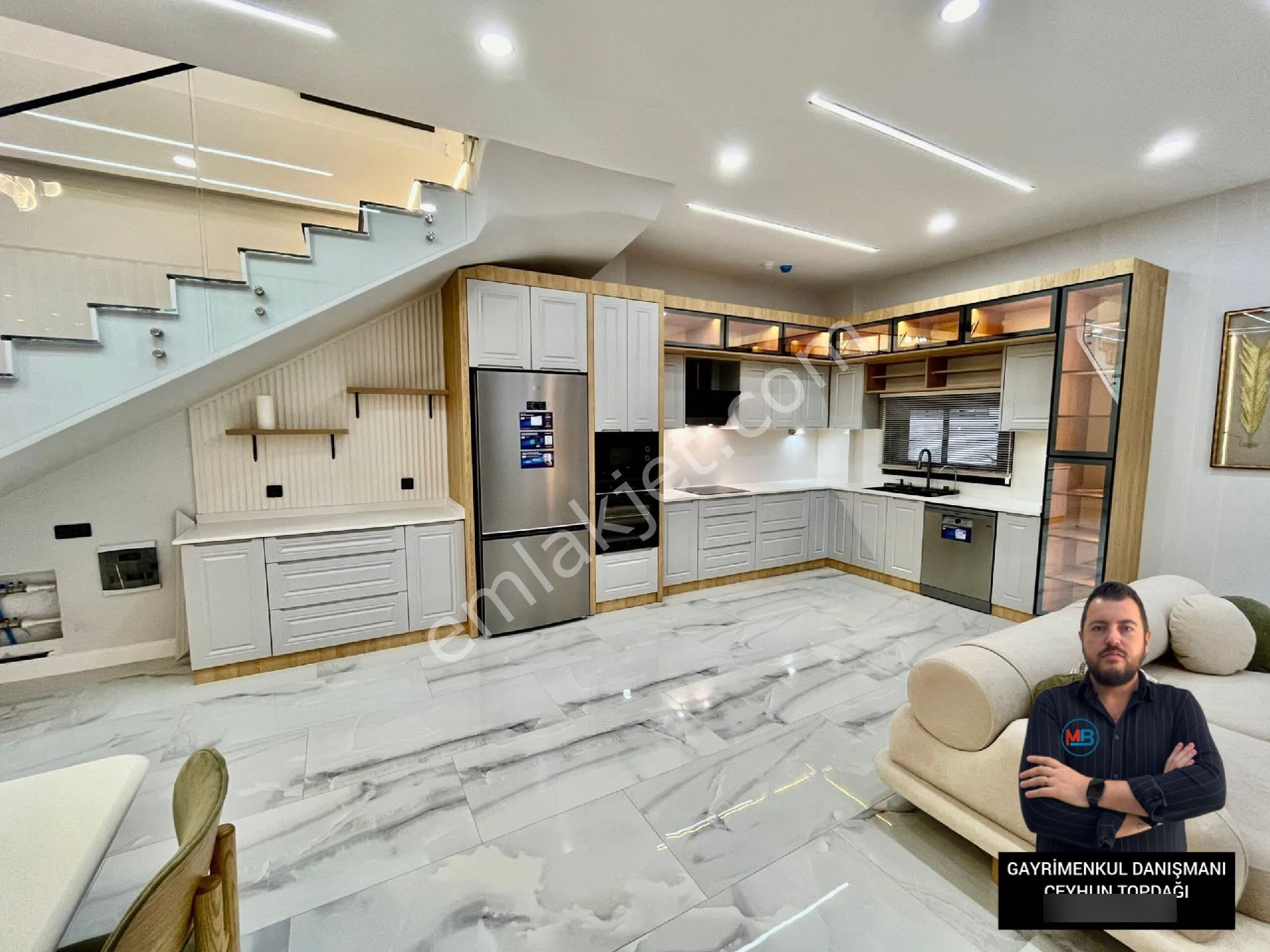 Didim'de Satılık 5+1 Tam Müstakil Havuzlu Eşyalı Tam Müstakil Villa ! - Görsel 12