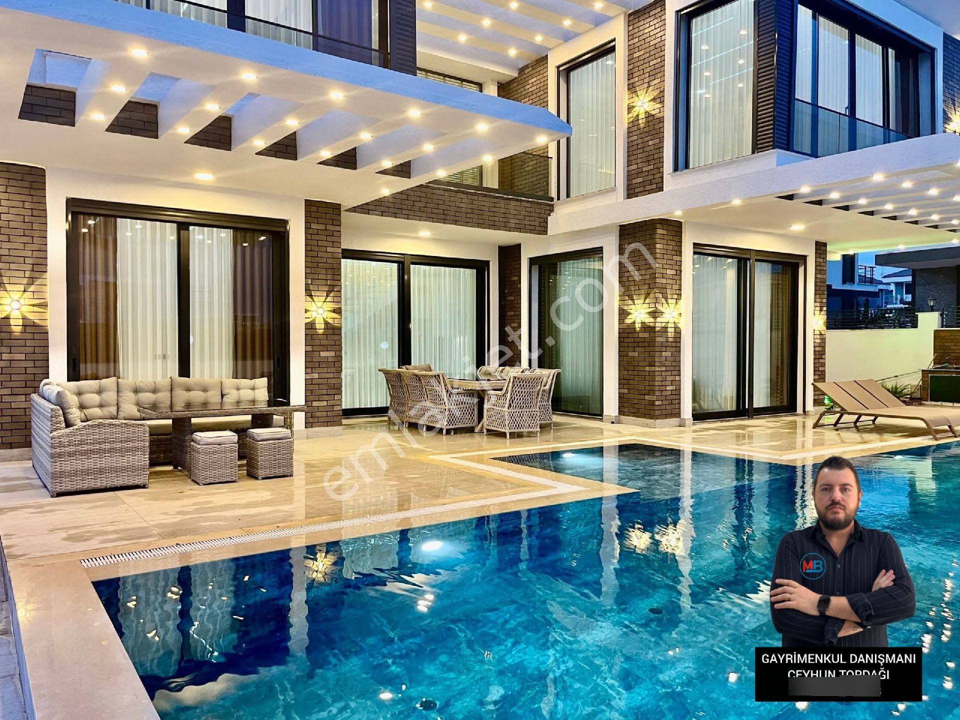 Didim'de Satılık 5+1 Tam Müstakil Havuzlu Eşyalı Tam Müstakil Villa ! - Görsel 4