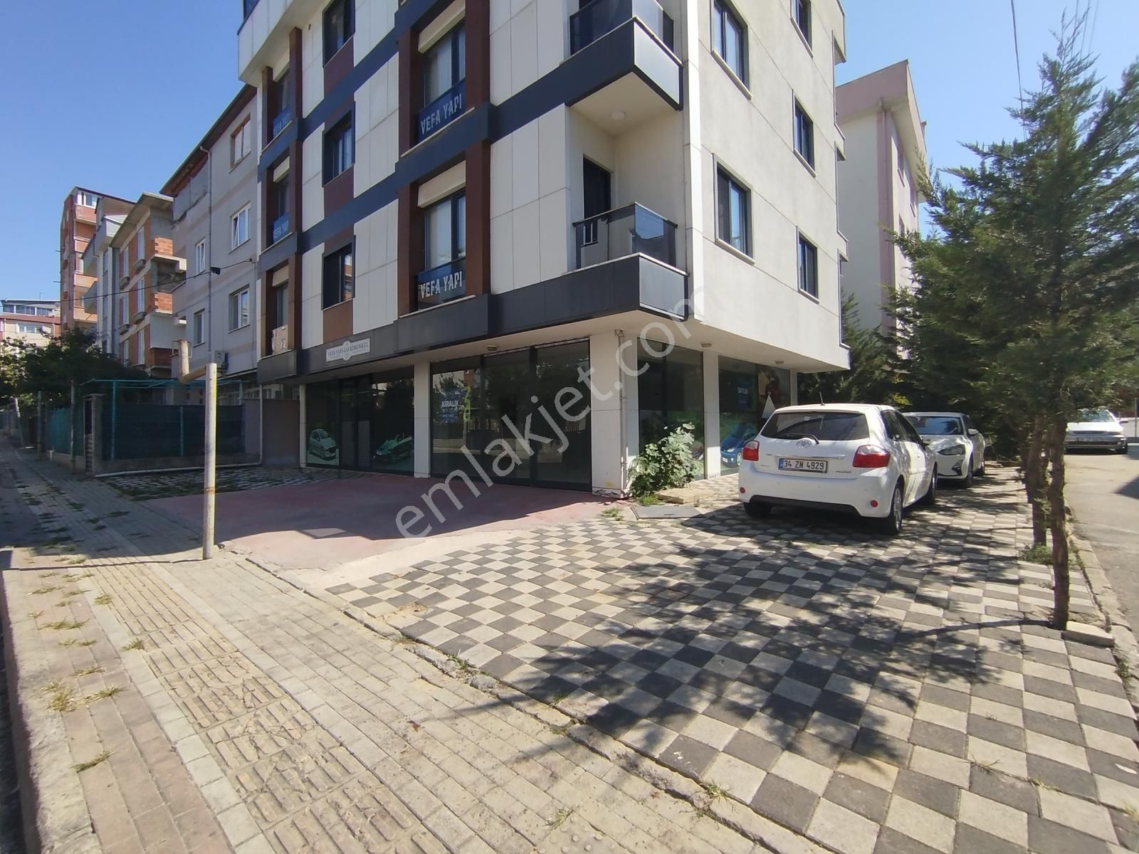 Gebze Güzeller Mah. De 150 M2 Satılık Dükkan Çift Cephe - Görsel 14