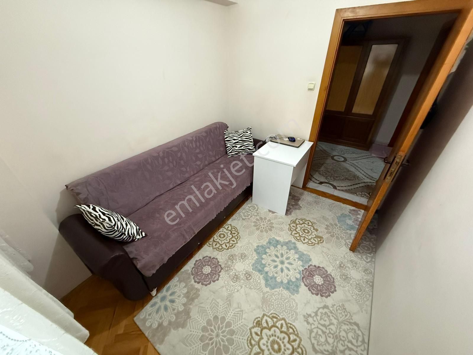 Fırsat !!! 3+1 Gazi Mah. / Emniyet Mah. / Ahududu Sk. Arakat !!! - Görsel 6