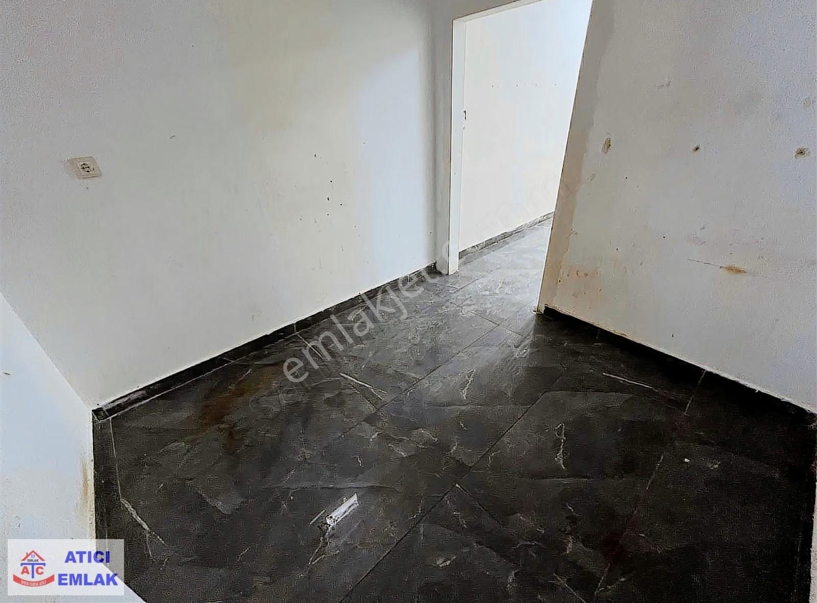 Mükemmel Konumlu Geniş Kiralık İşyeri - Görsel 3