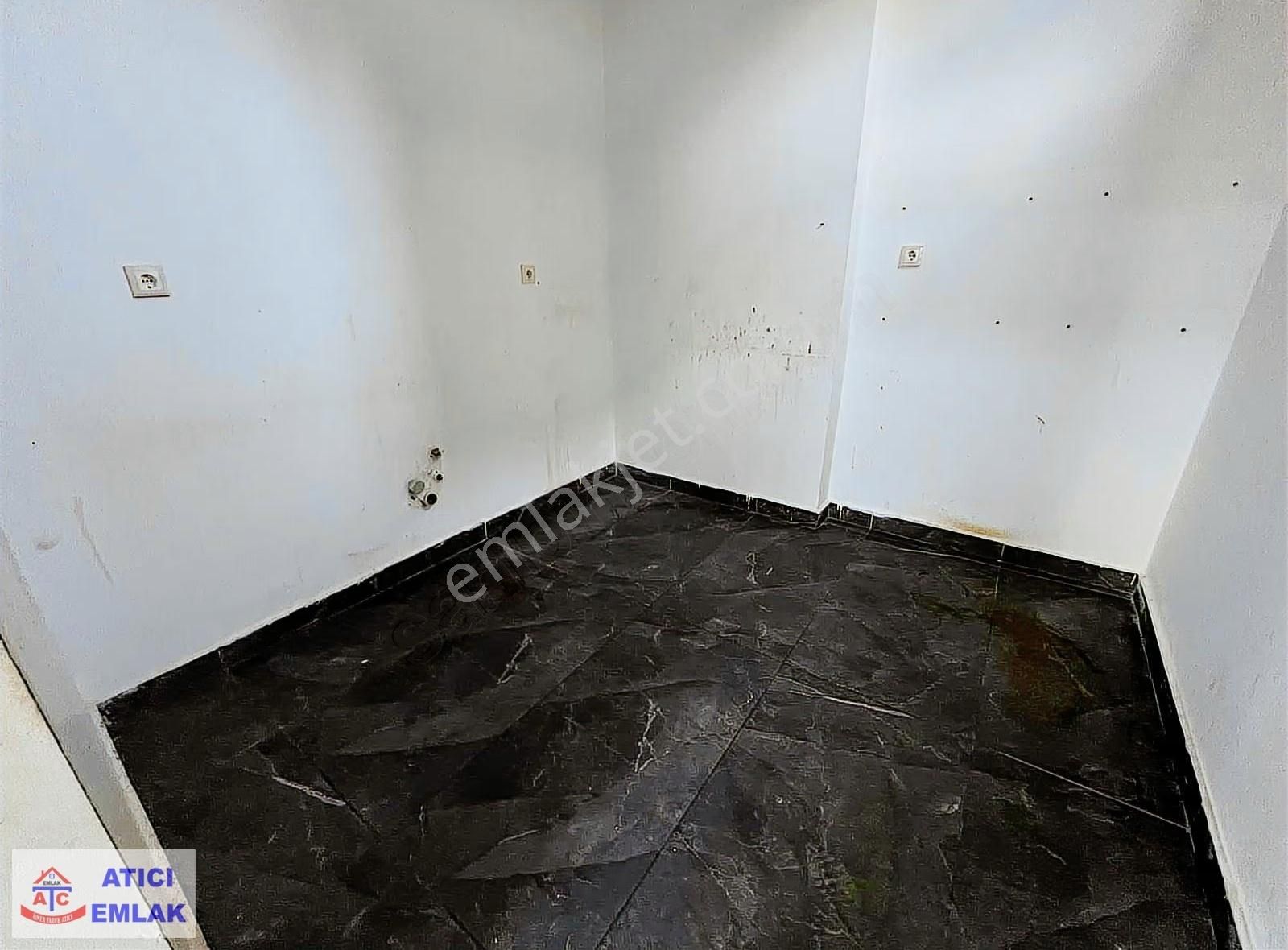 Mükemmel Konumlu Geniş Kiralık İşyeri - Görsel 20