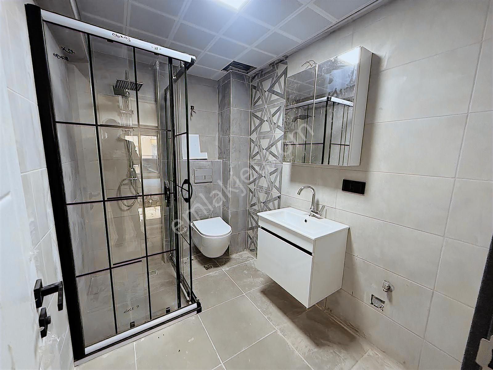 Sıfır Arakat Teras Balkonlu Geniş 2+1 Acil Satılık Fırsat Daire - Görsel 8