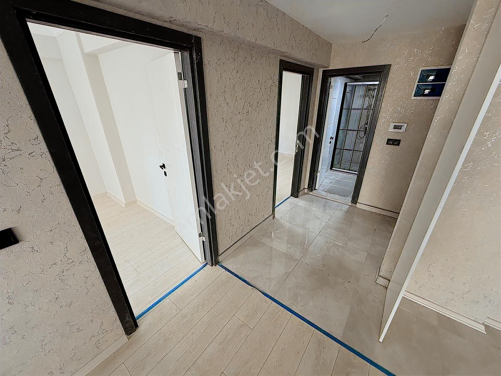 Sıfır Arakat Teras Balkonlu Geniş 2+1 Acil Satılık Fırsat Daire - Görsel 11