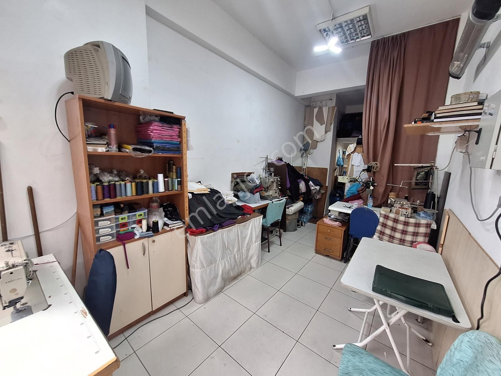 Ataşehir İçerenköy'de Wc'li Satılık Dükkan - Görsel 11