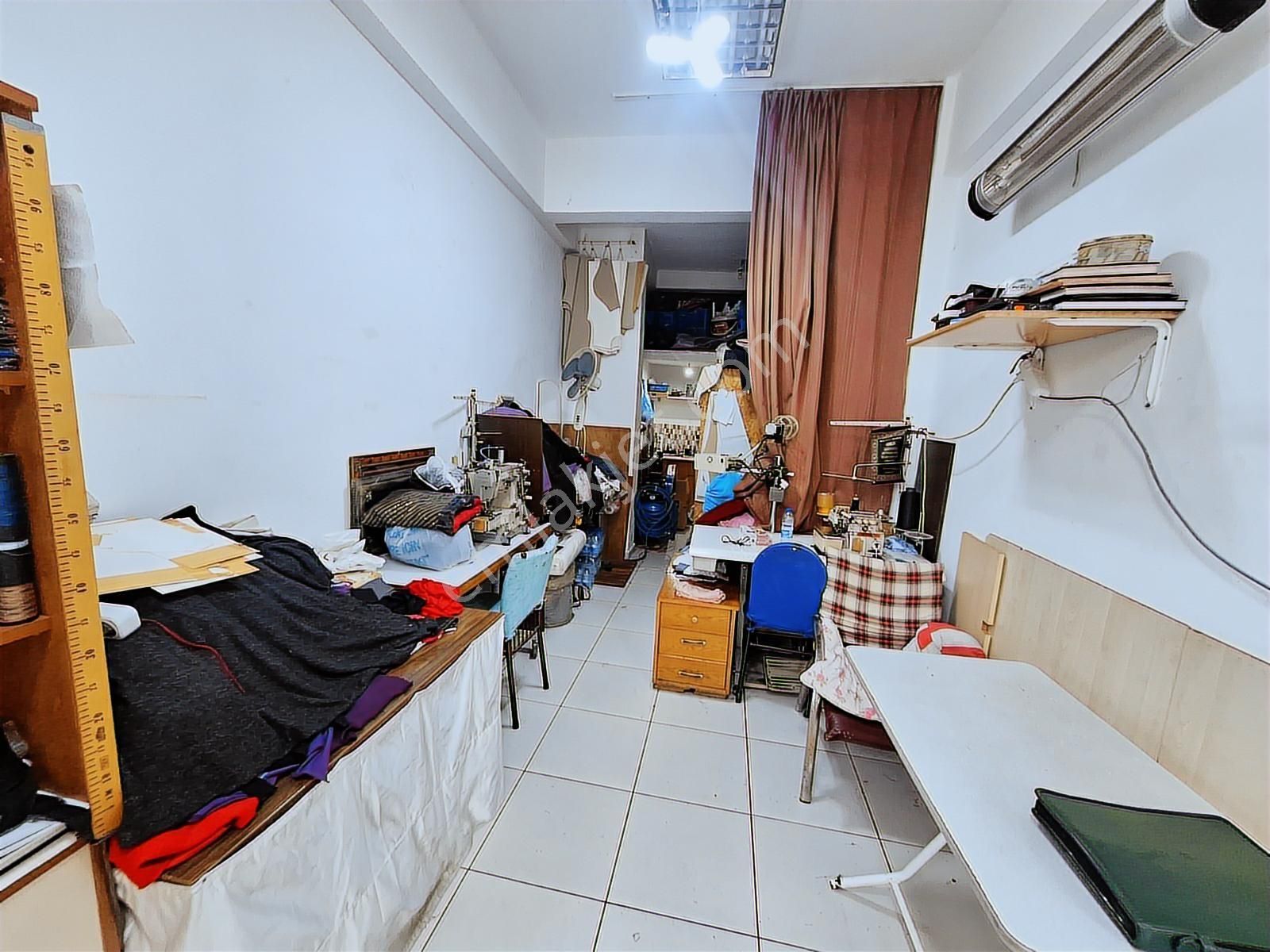 Ataşehir İçerenköy'de Wc'li Satılık Dükkan - Görsel 8