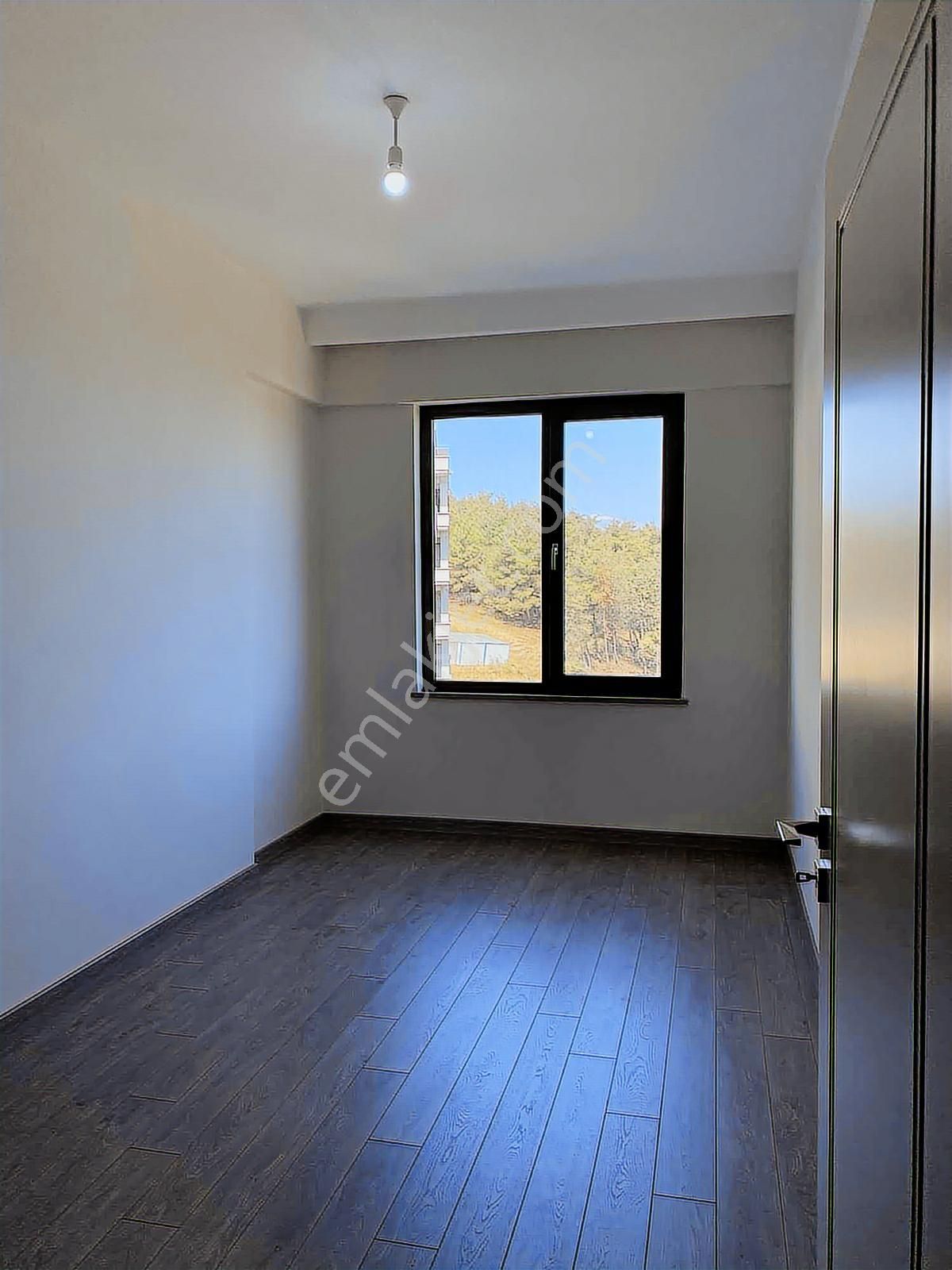 Kayapa Çamlık'ta Lüks Arakat Daire - Görsel 3