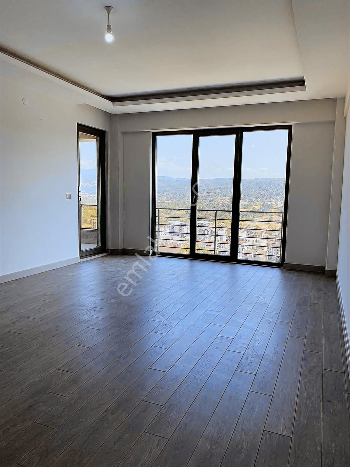 Kayapa Çamlık'ta Lüks Arakat Daire - Görsel 29