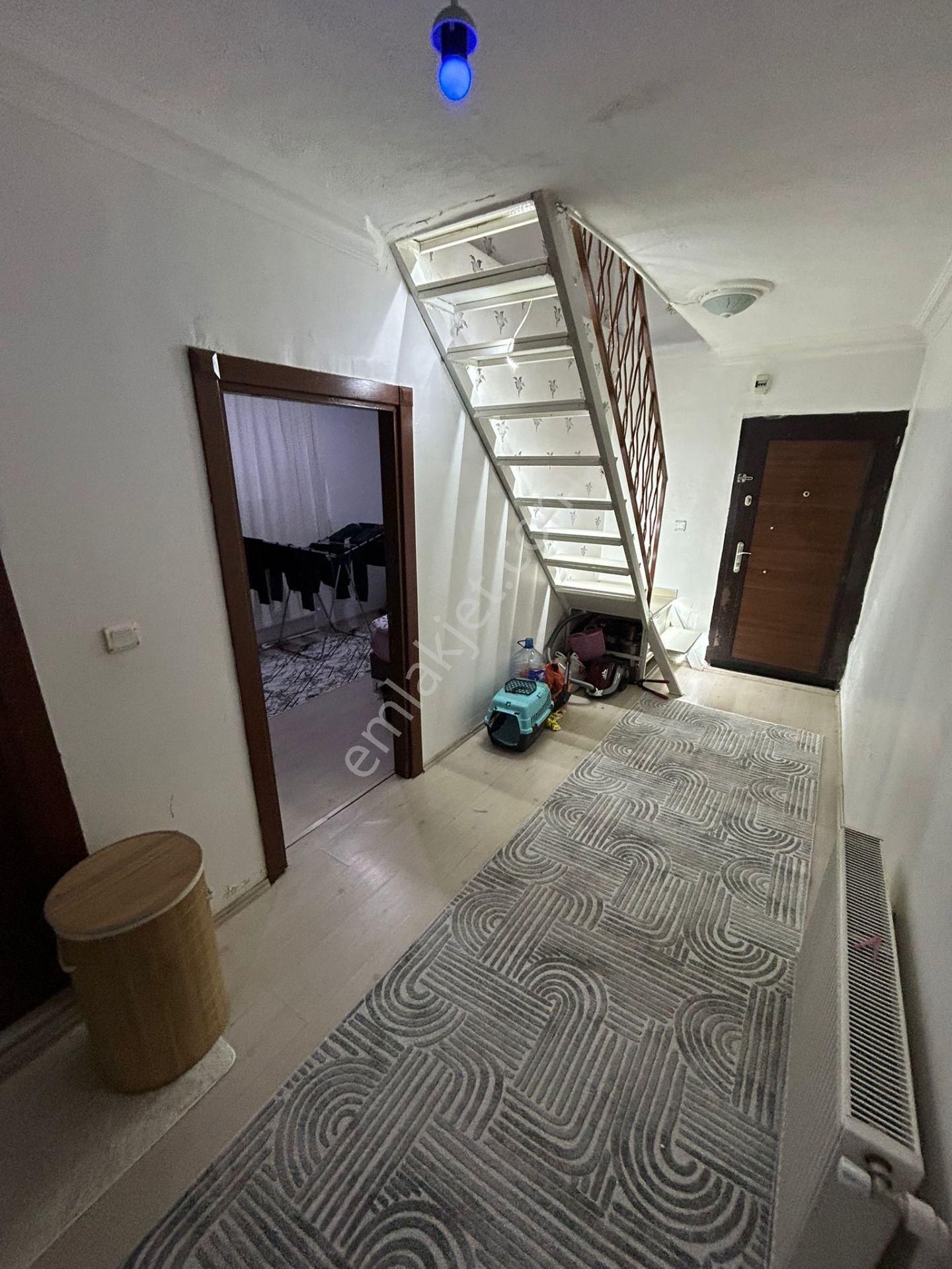 Sym'den Tandoğan Mh Kat Konumunda Çift Girişli Yapılı 2+1 Ters Dublex Daire - Görsel 14