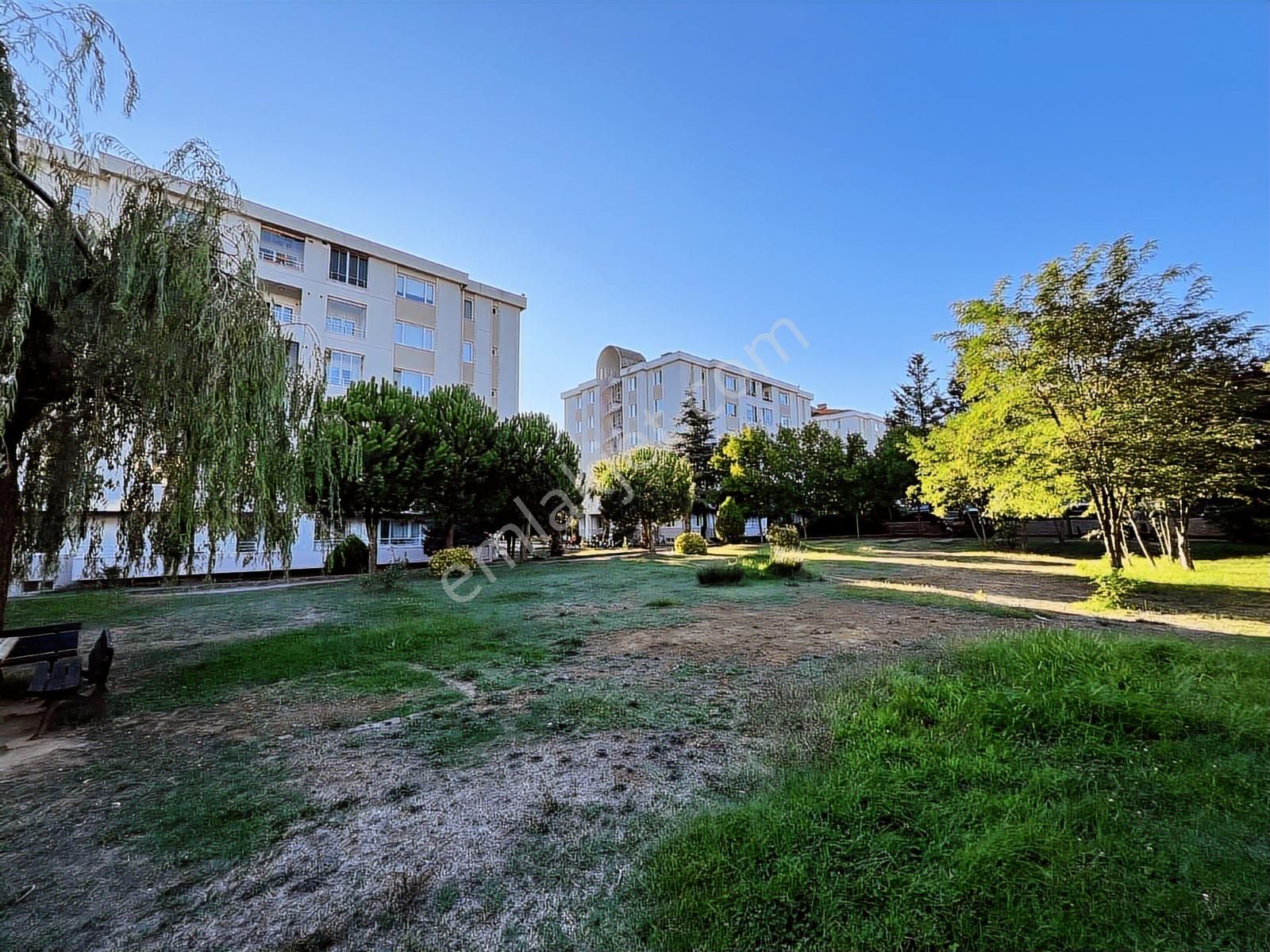 Acil Satılık Çekmeköy Havas Evleri'nde Geniş 3+1 Daire - Görsel 2