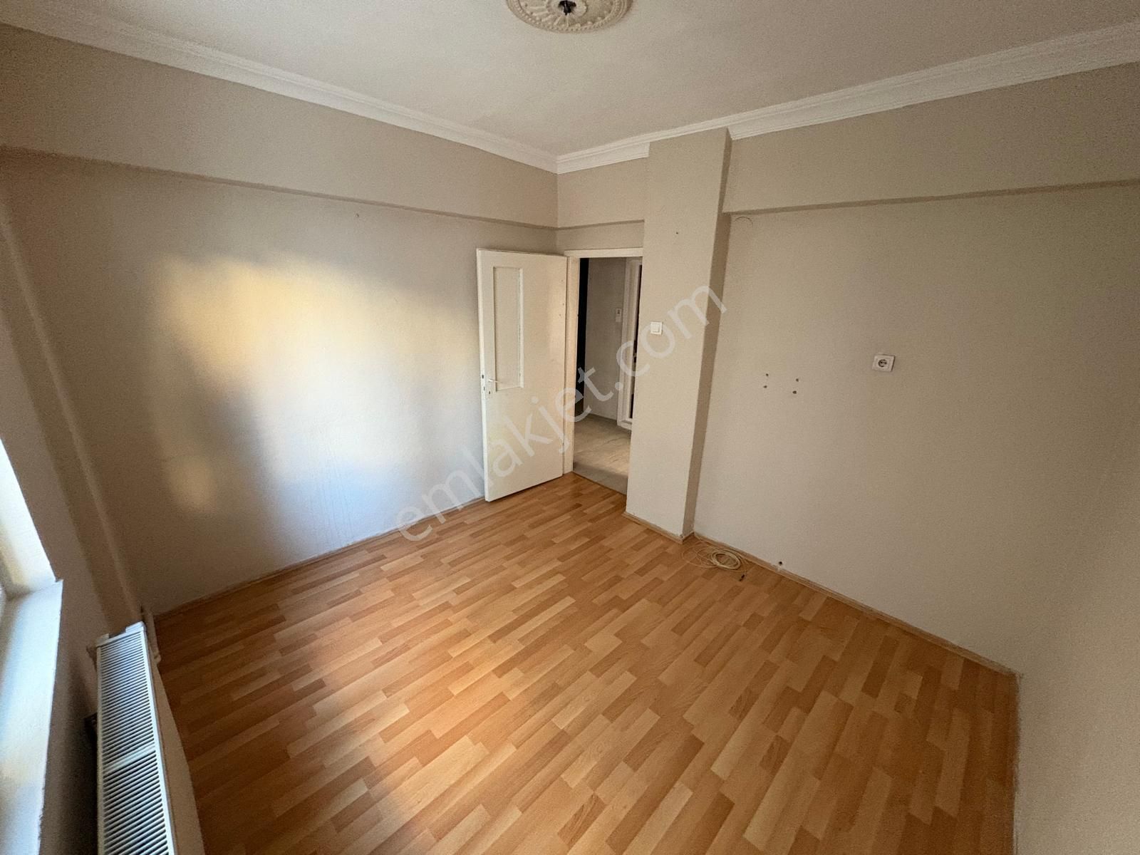 Sym'den M.çakmak Mh Ara Katta Ebeveny Banyo Yapılı 3+1daire!! - Görsel 25