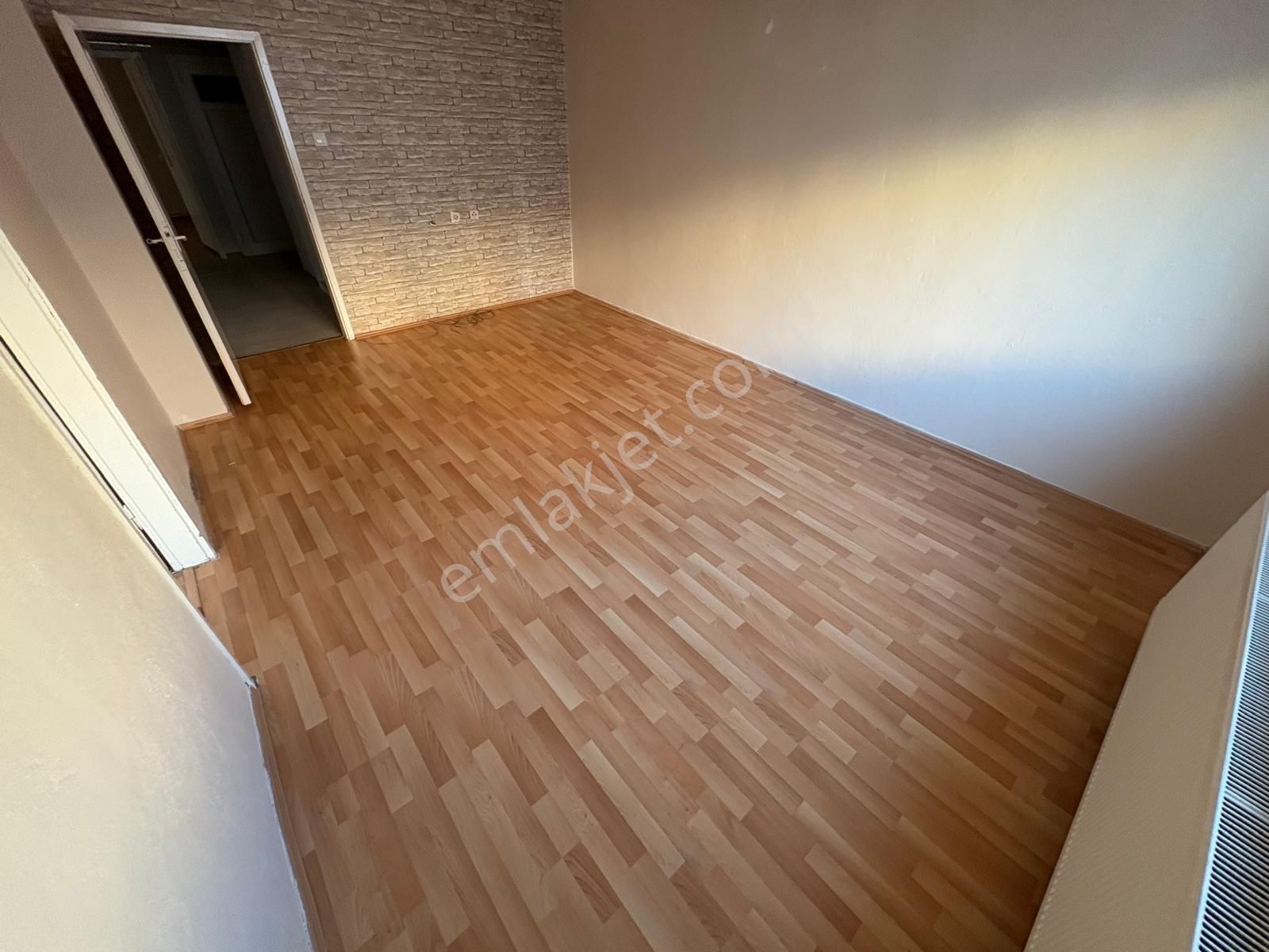 Sym'den M.çakmak Mh Ara Katta Ebeveny Banyo Yapılı 3+1daire!! - Görsel 19