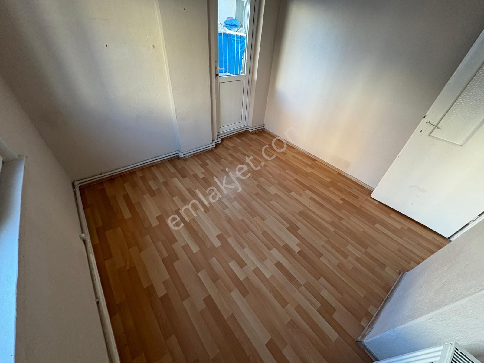 Sym'den M.çakmak Mh Ara Katta Ebeveny Banyo Yapılı 3+1daire!! - Görsel 14