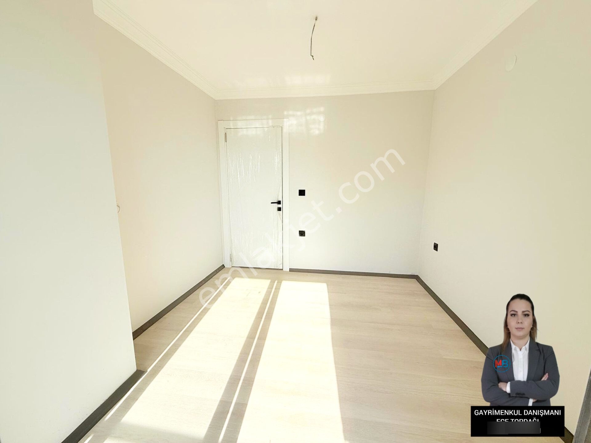 Didim'de Satılık 2+1 Sıfır Orta Kat Ön Cephe Çarşıya Yakın Konumda Daire ! - Görsel 9