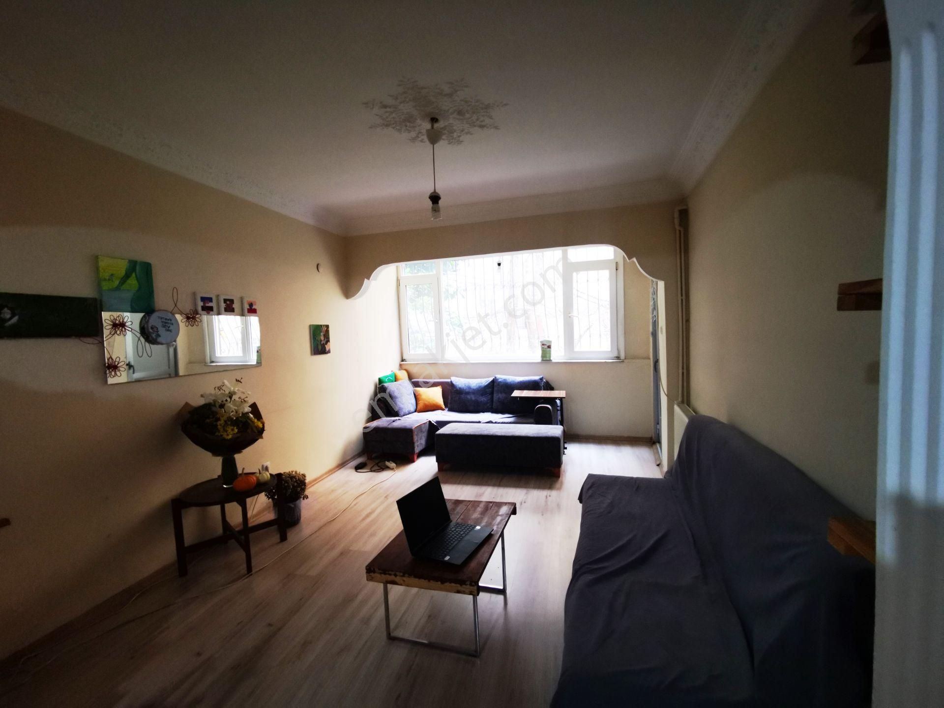 Beşiktaş Akaretler Yakınında 90m2 Kiracılı Masrafsız Satılık 2+1 - Görsel 4