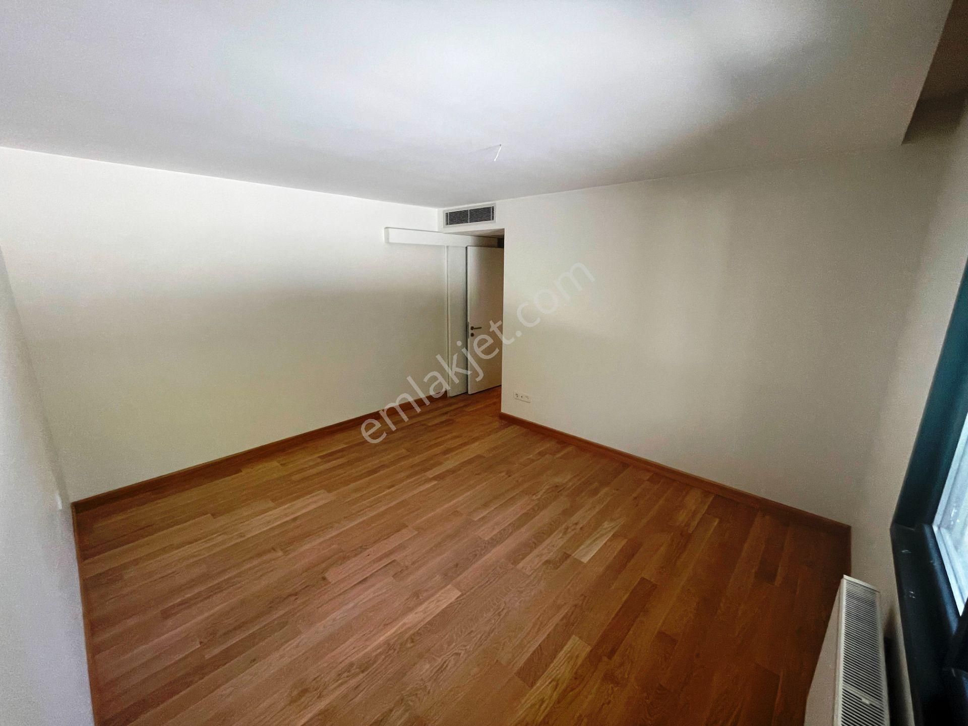 Caddebostan Sahile 100 Metre Sıfır 2 Banyolu 125m2 Satılık 3+1 - Görsel 10