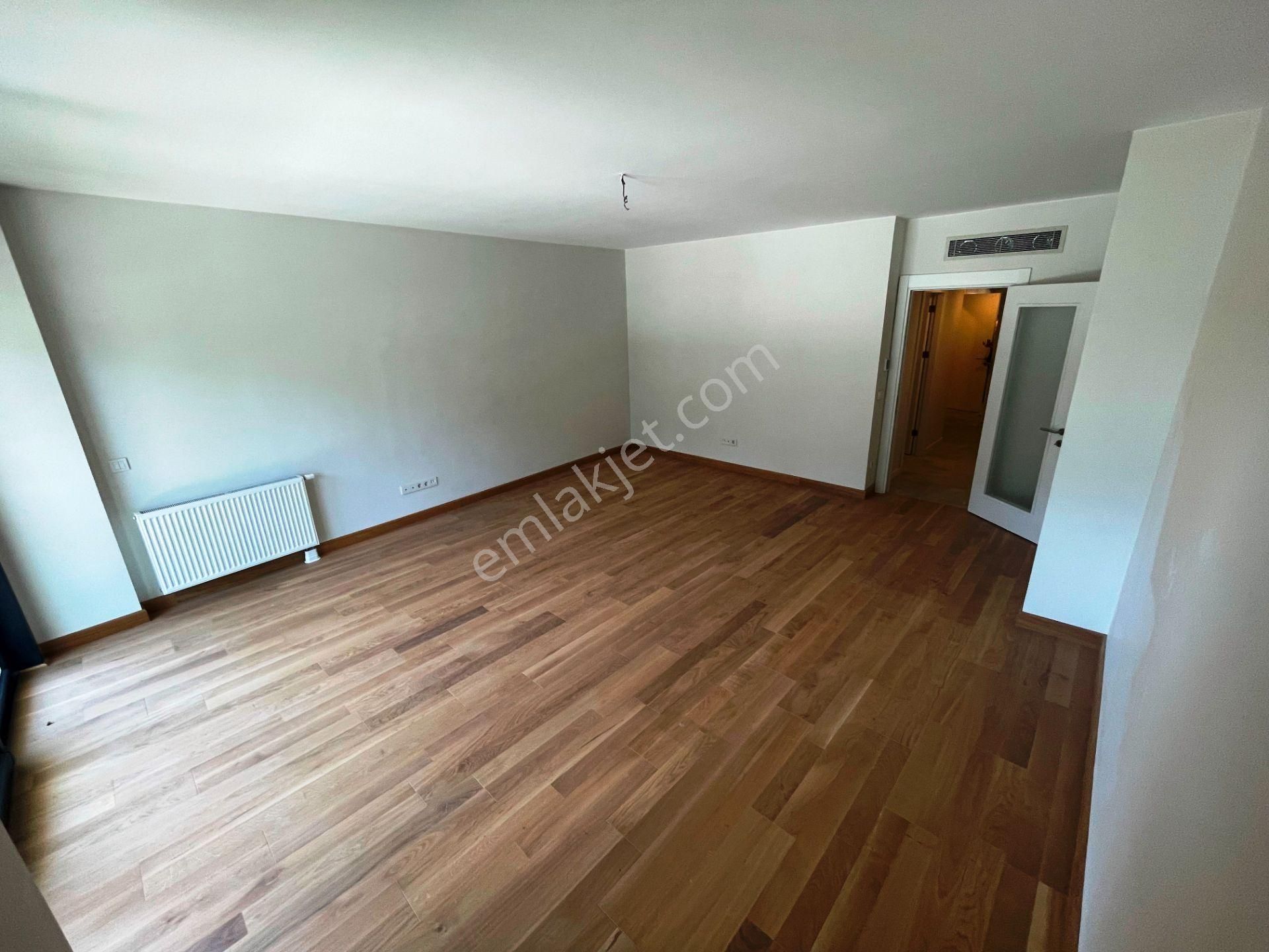 Caddebostan Sahile 100 Metre Sıfır 2 Banyolu 125m2 Satılık 3+1 - Görsel 6