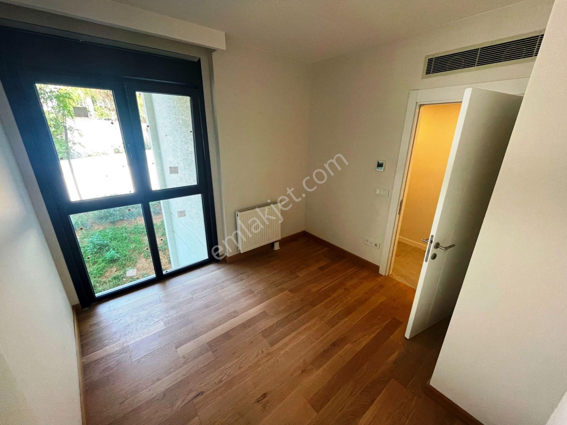 Caddebostan Sahile 100 Metre Sıfır 2 Banyolu 125m2 Satılık 3+1 - Görsel 13